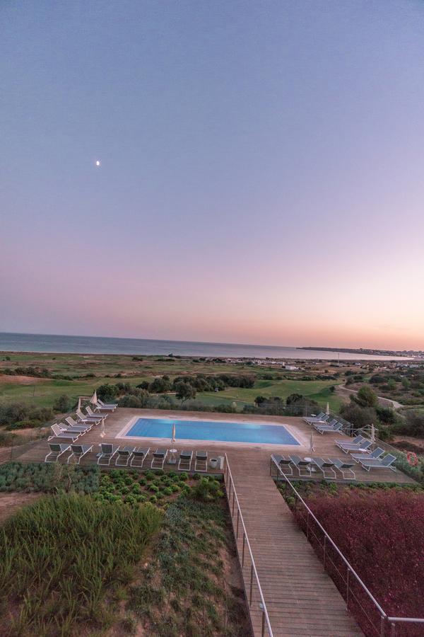 Palmares Beach House Hotel - Adults Only Lagos Exterior photo